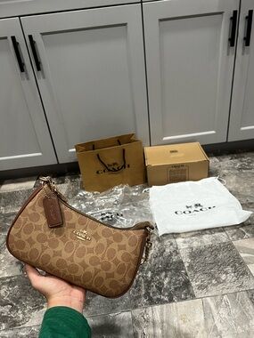 Coach Brown Teri Signature Crescent shoulder Bag with Gold Hardware